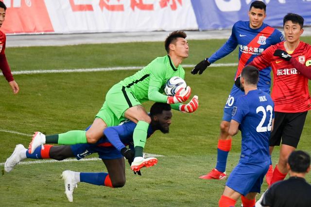 沃特斯17分拉科赛维奇空砍50+18 广东险胜吉林